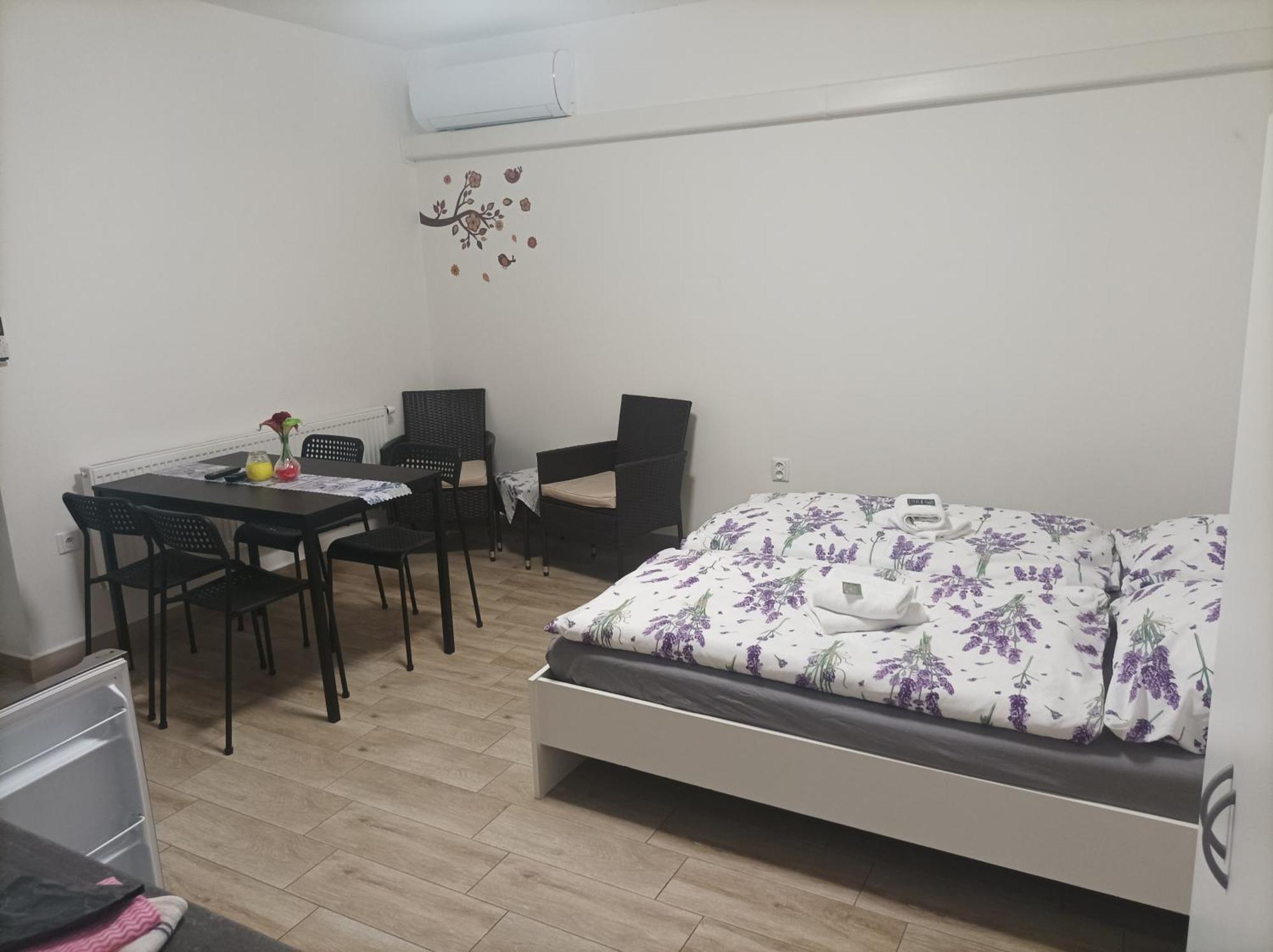 Ubytovani U Leose Zaječí Exterior foto